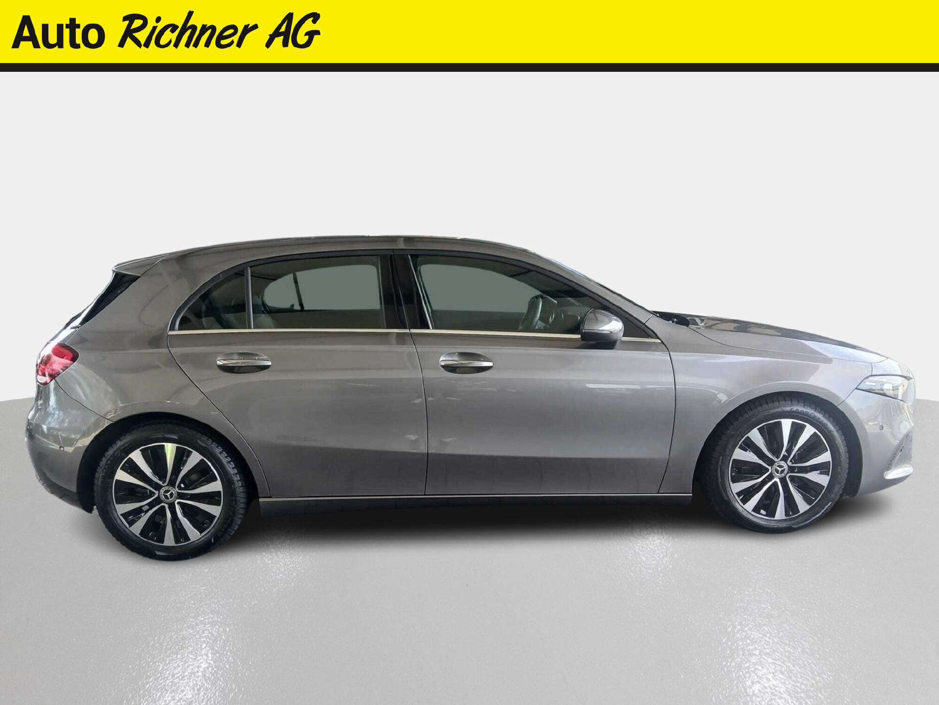 MERCEDES-BENZ A 180-2