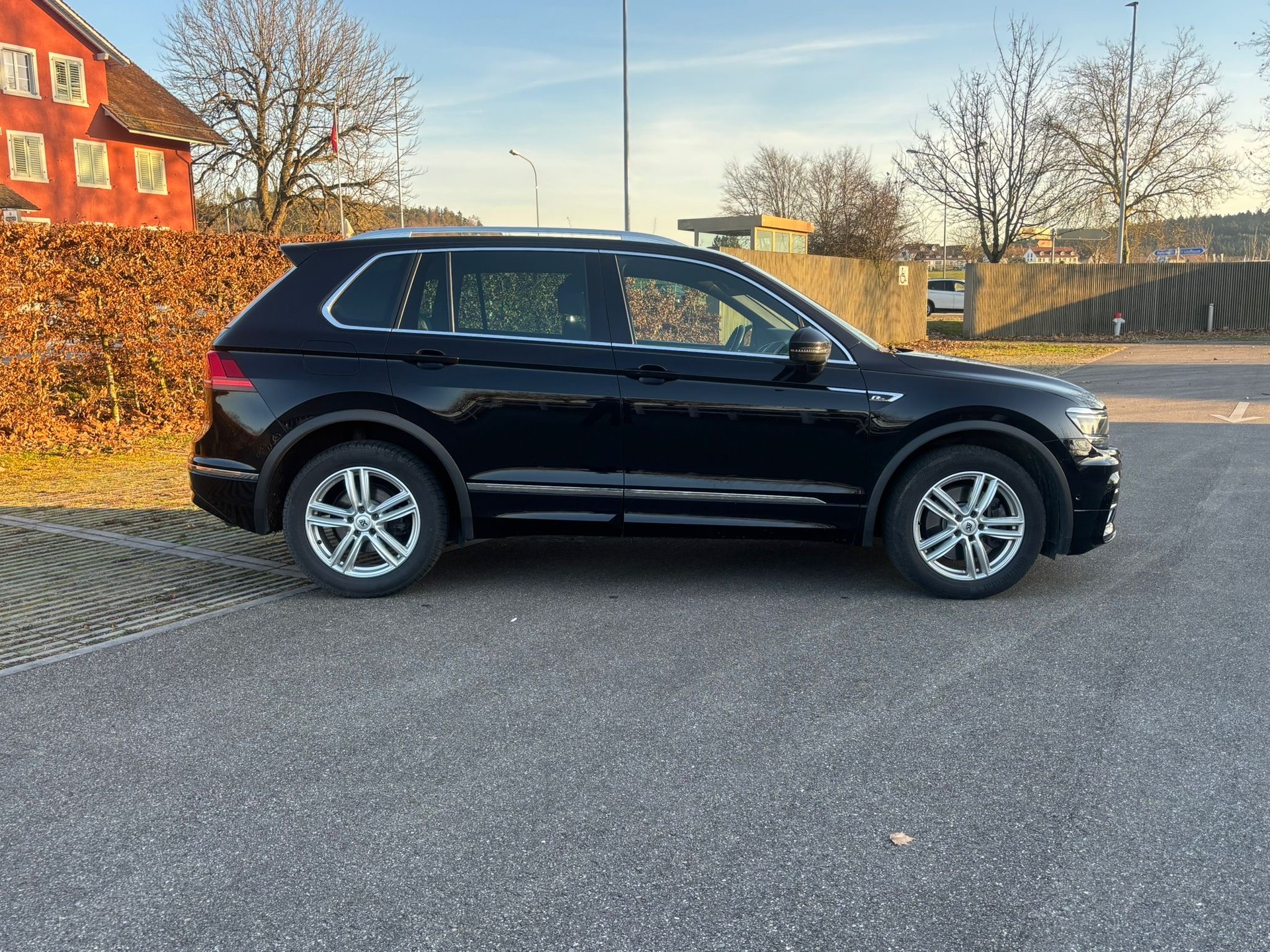 VW Tiguan 2.0 TDI SCR Highline 4Motion DSG - 2