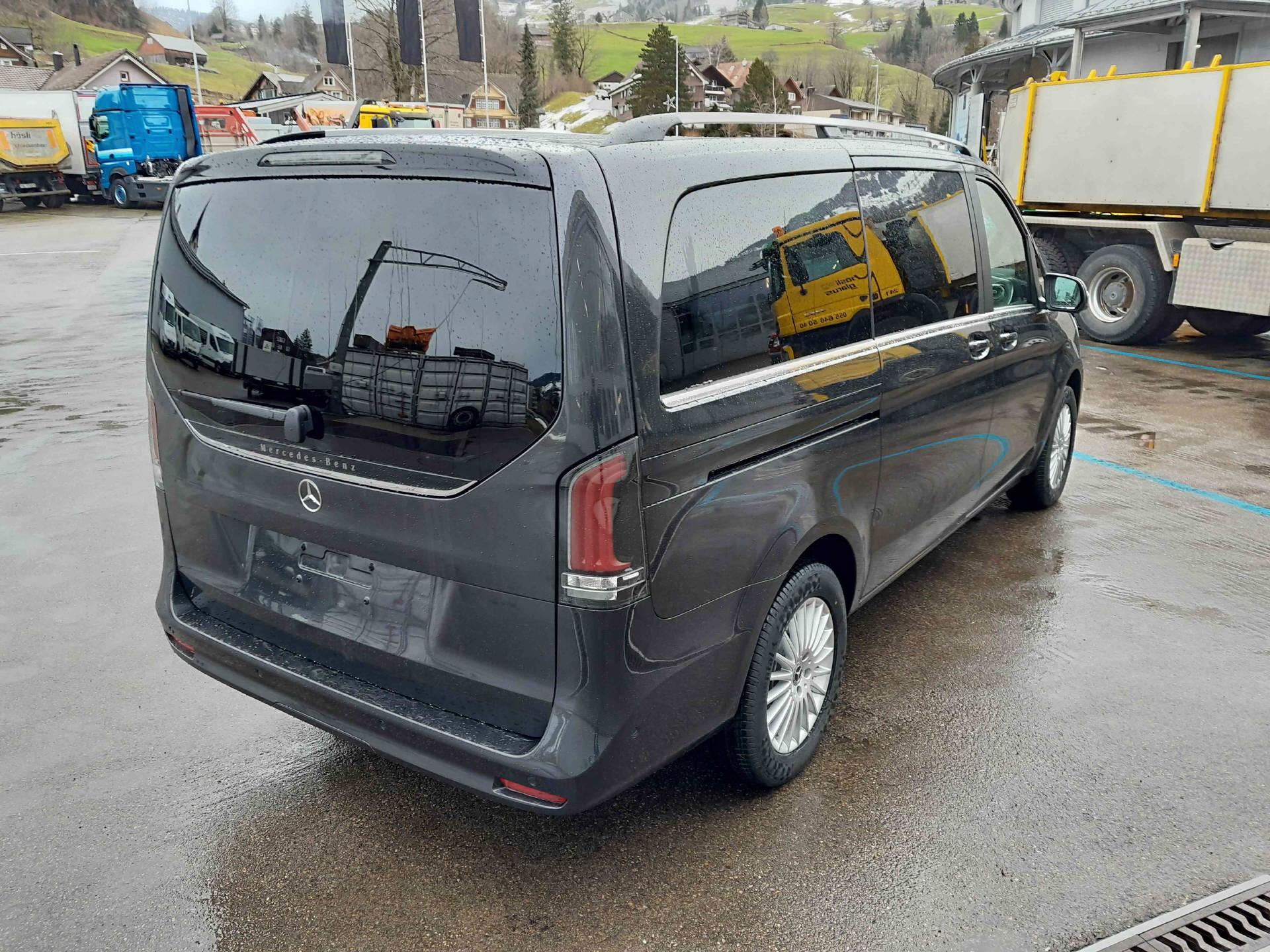 MERCEDES-BENZ V 300 d Avantgarde lang Van 4x4 - 7