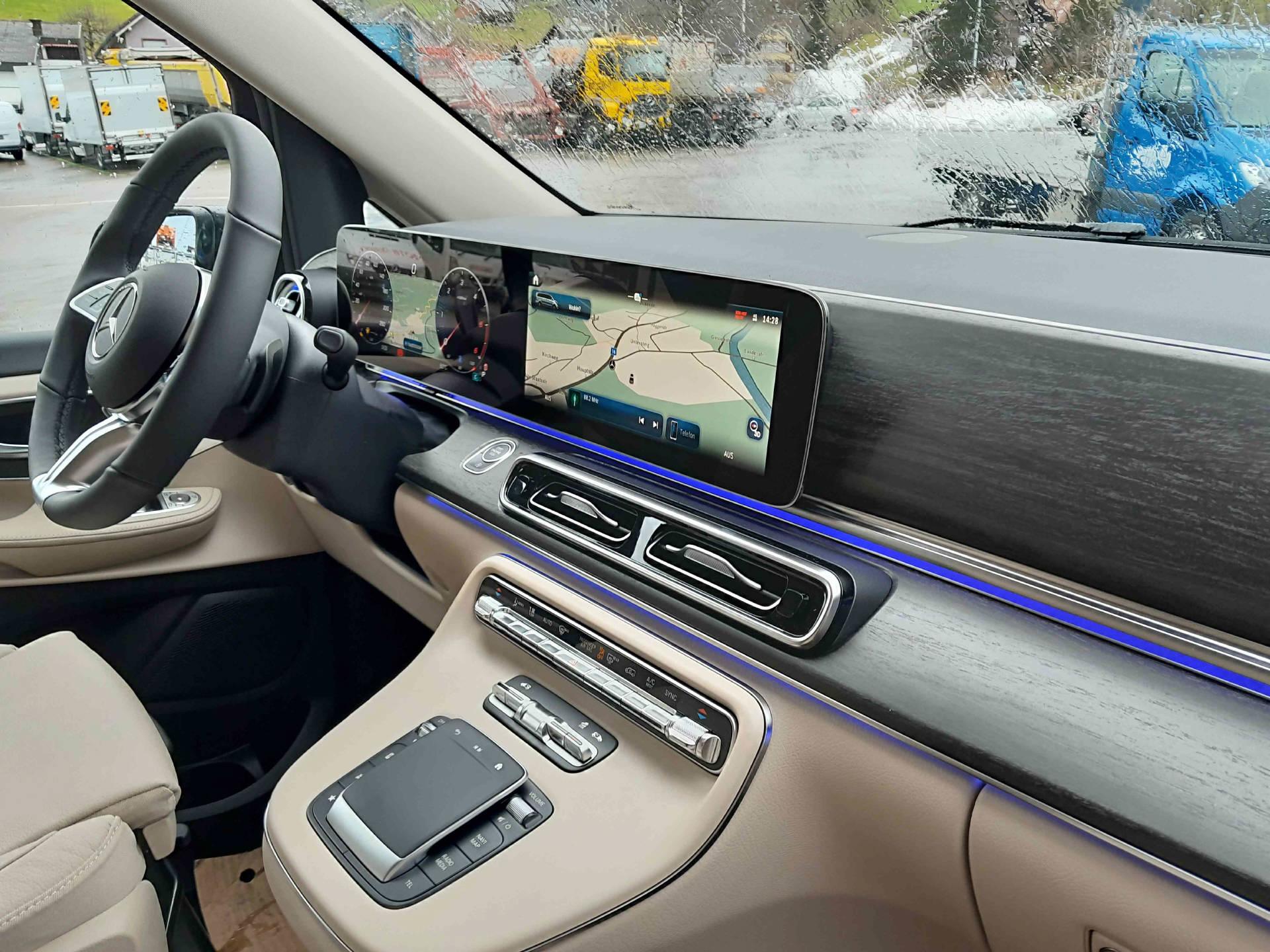 MERCEDES-BENZ V 300 d Avantgarde lang Van 4x4 - 14
