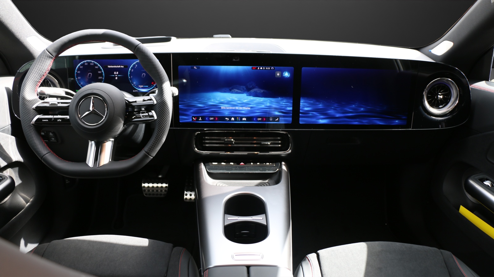 MERCEDES-BENZ CLA 220 4MATIC - 6