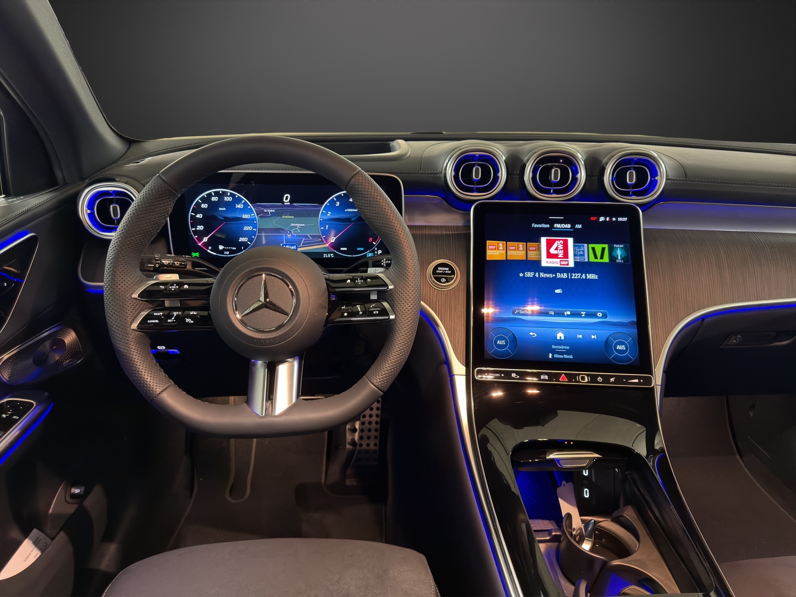 MERCEDES-BENZ GLC 200 4Matic 9G-Tronic - 10
