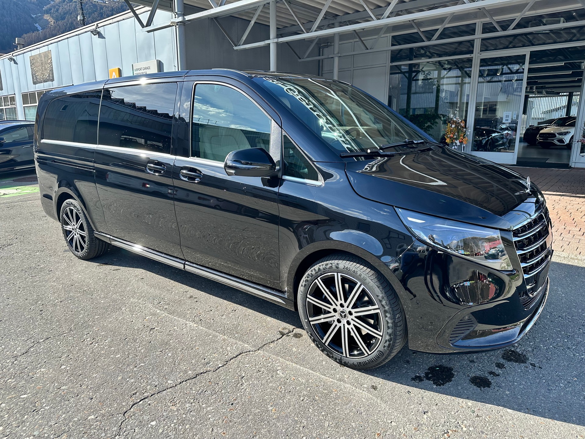 MERCEDES-BENZ V 300 d Exclusive extra lang 4Matic - 3