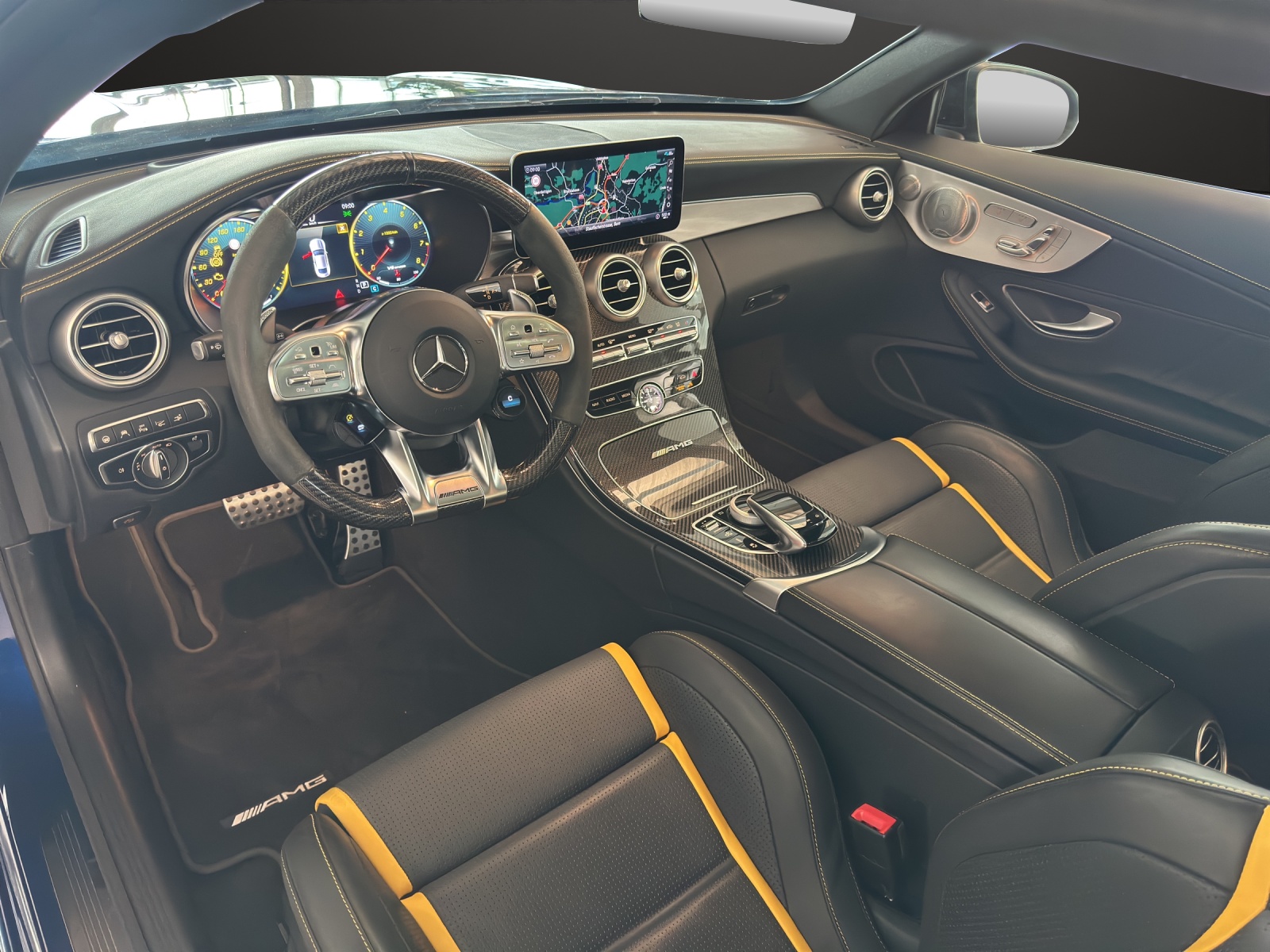 MERCEDES-BENZ C 63 S AMG - 9