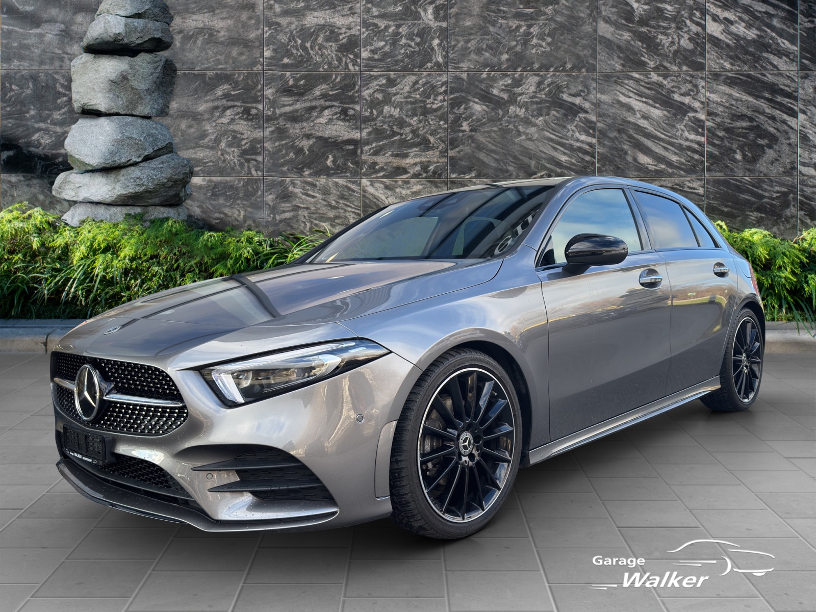 MERCEDES-BENZ A 200 4Matic AMG Line 8G-DCT