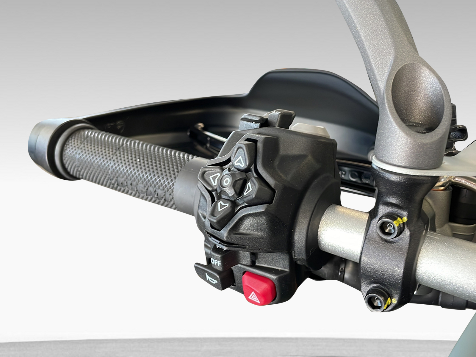 DUCATI 890 Multistrada V2 S ABS - 9