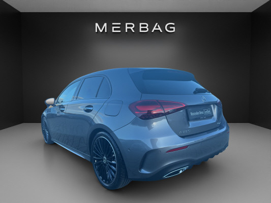 MERCEDES-BENZ A 220 4Matic 8G-DCT - 4