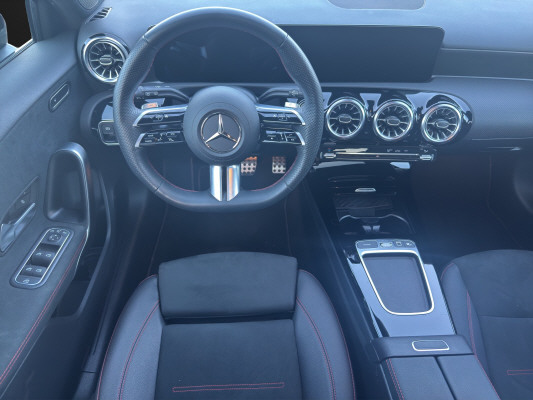 MERCEDES-BENZ A 220 4Matic 8G-DCT - 8