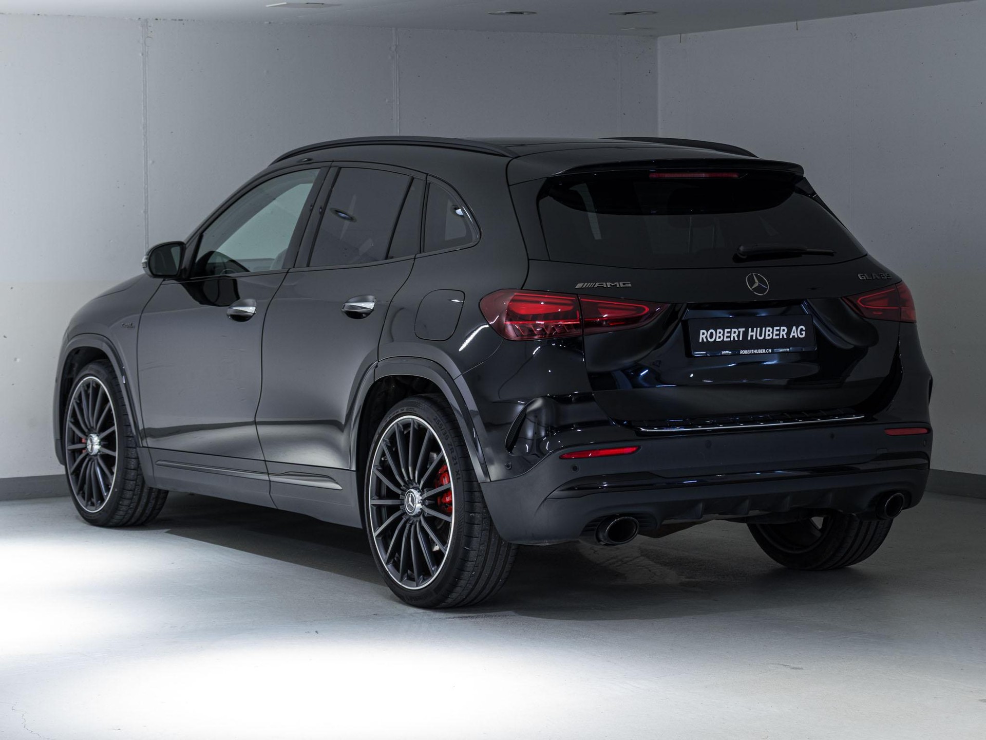 MERCEDES-BENZ GLA 35 AMG 4MATIC - 4