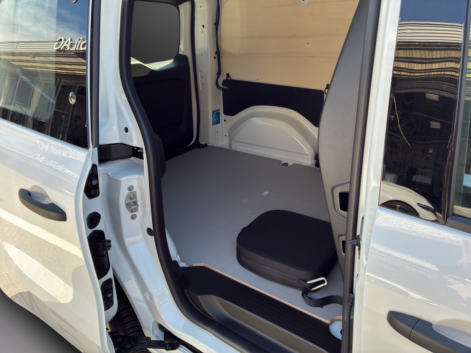 MERCEDES-BENZ eCitan 45kWh Base - 11