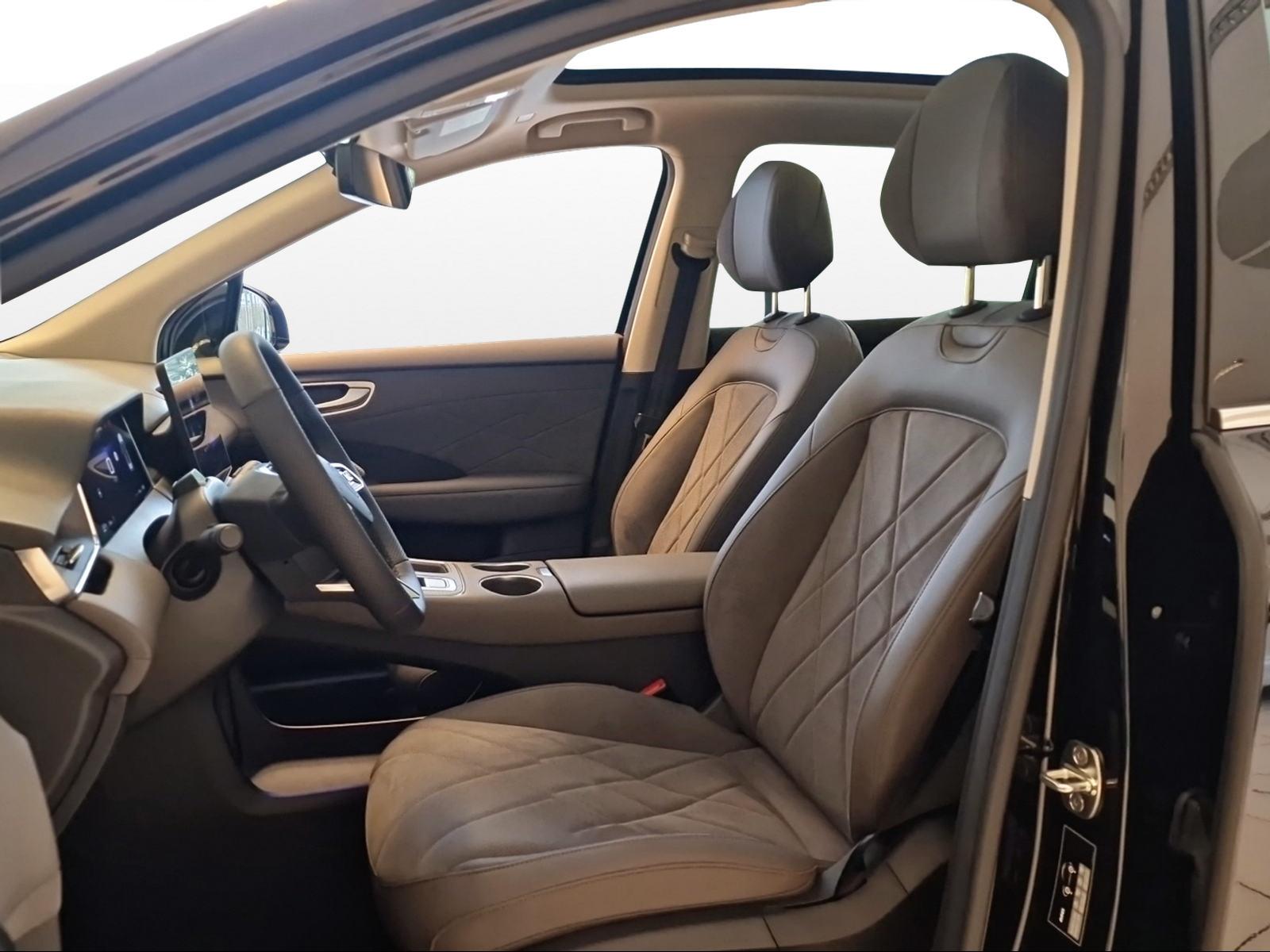 MG S6 EV 77 kWh Luxury 4WD - 9