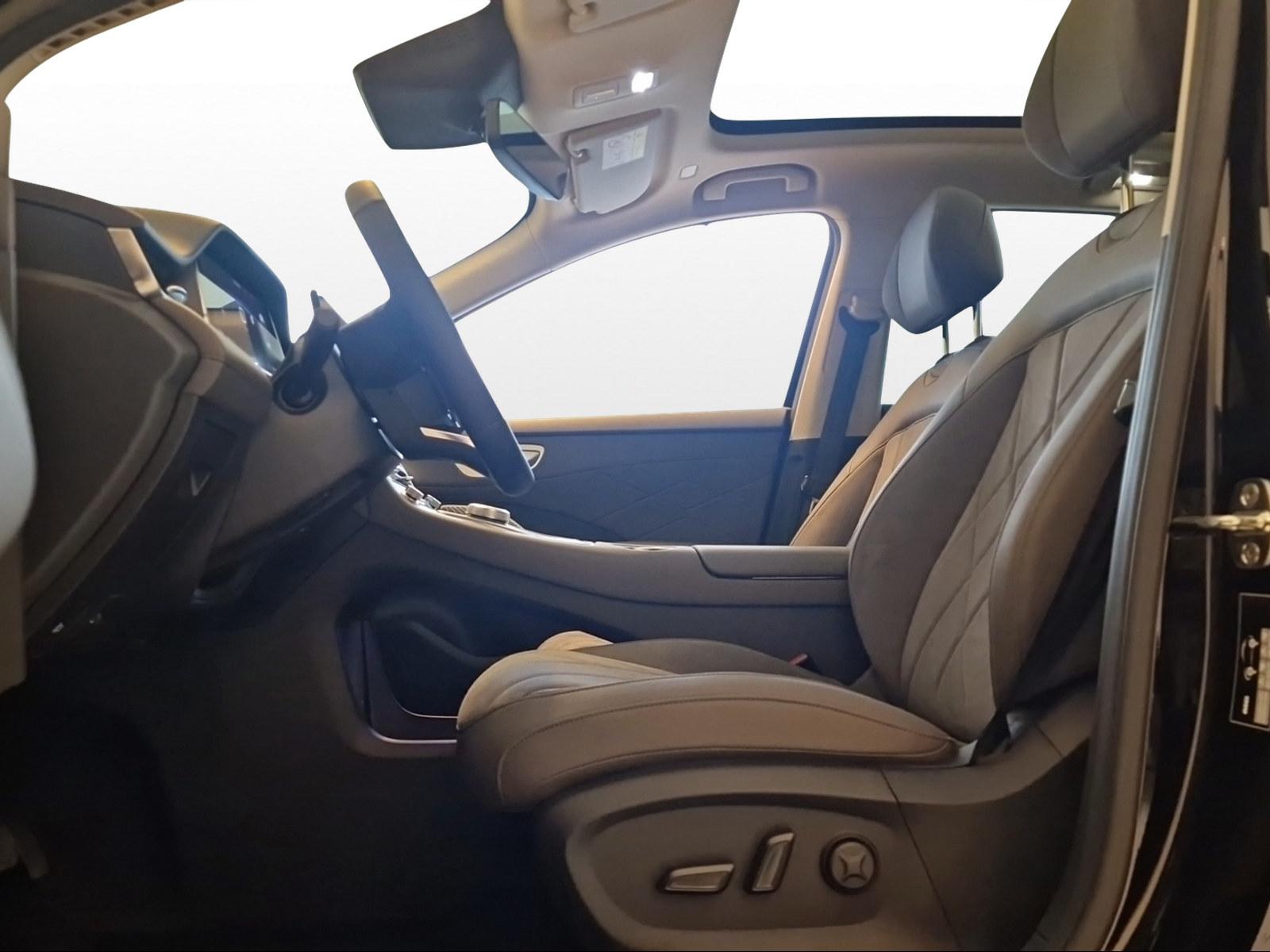 MG S6 EV 77 kWh Luxury 4WD - 8