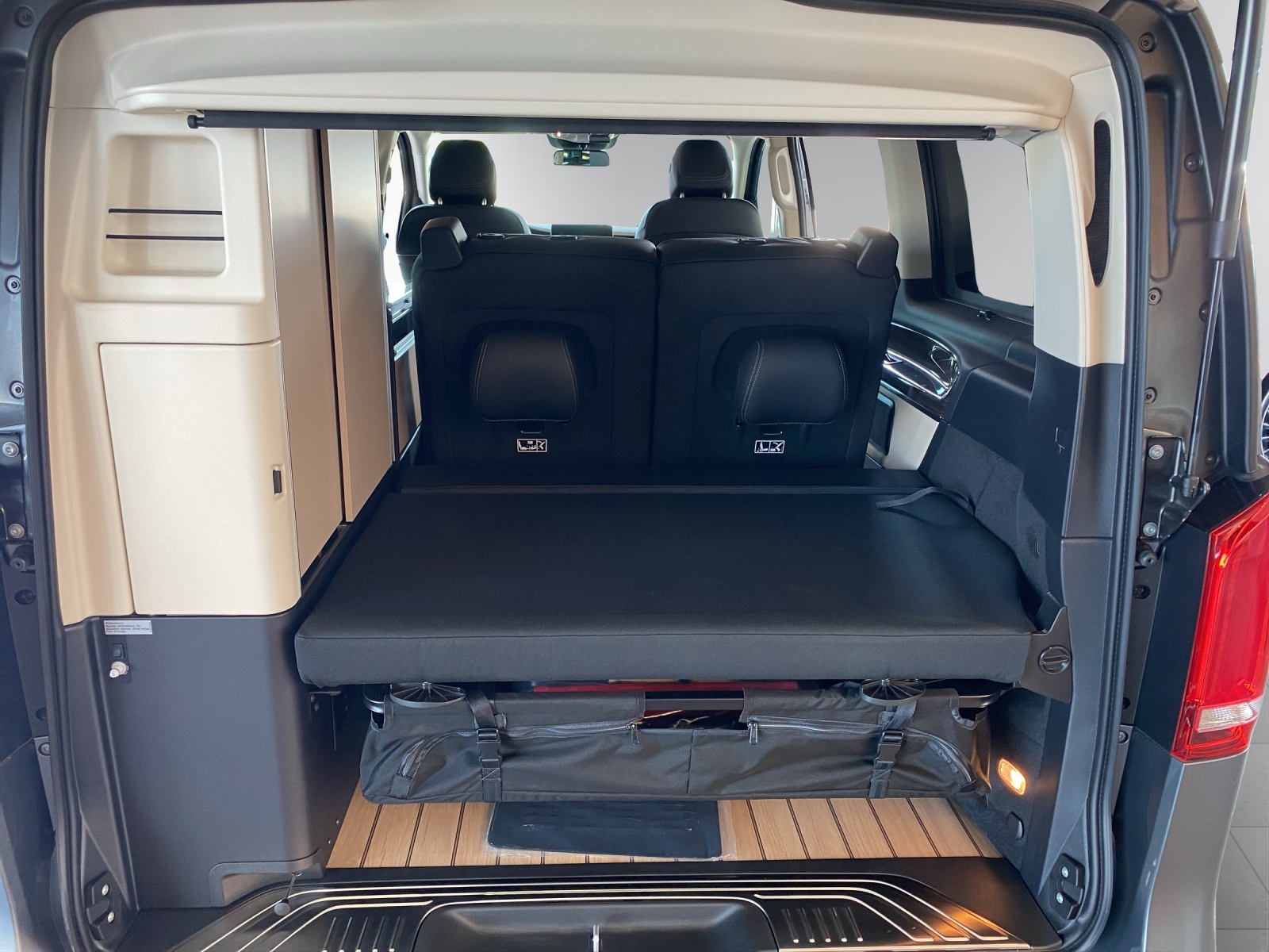 MERCEDES-BENZ Marco Polo 250 d 4M Automat - 7