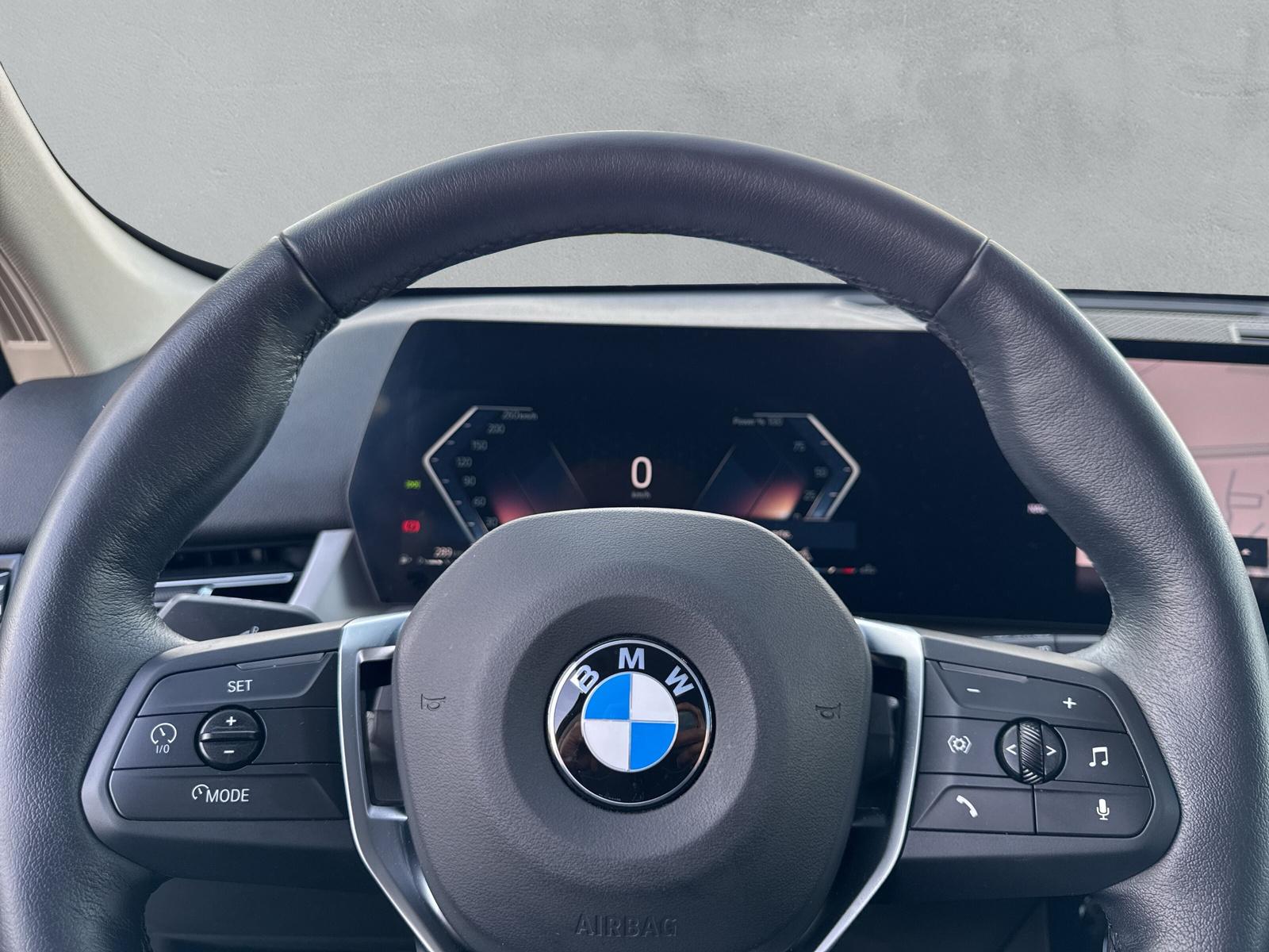 BMW X1 18i sDrive U11 (CH) AHK 📍 - 18