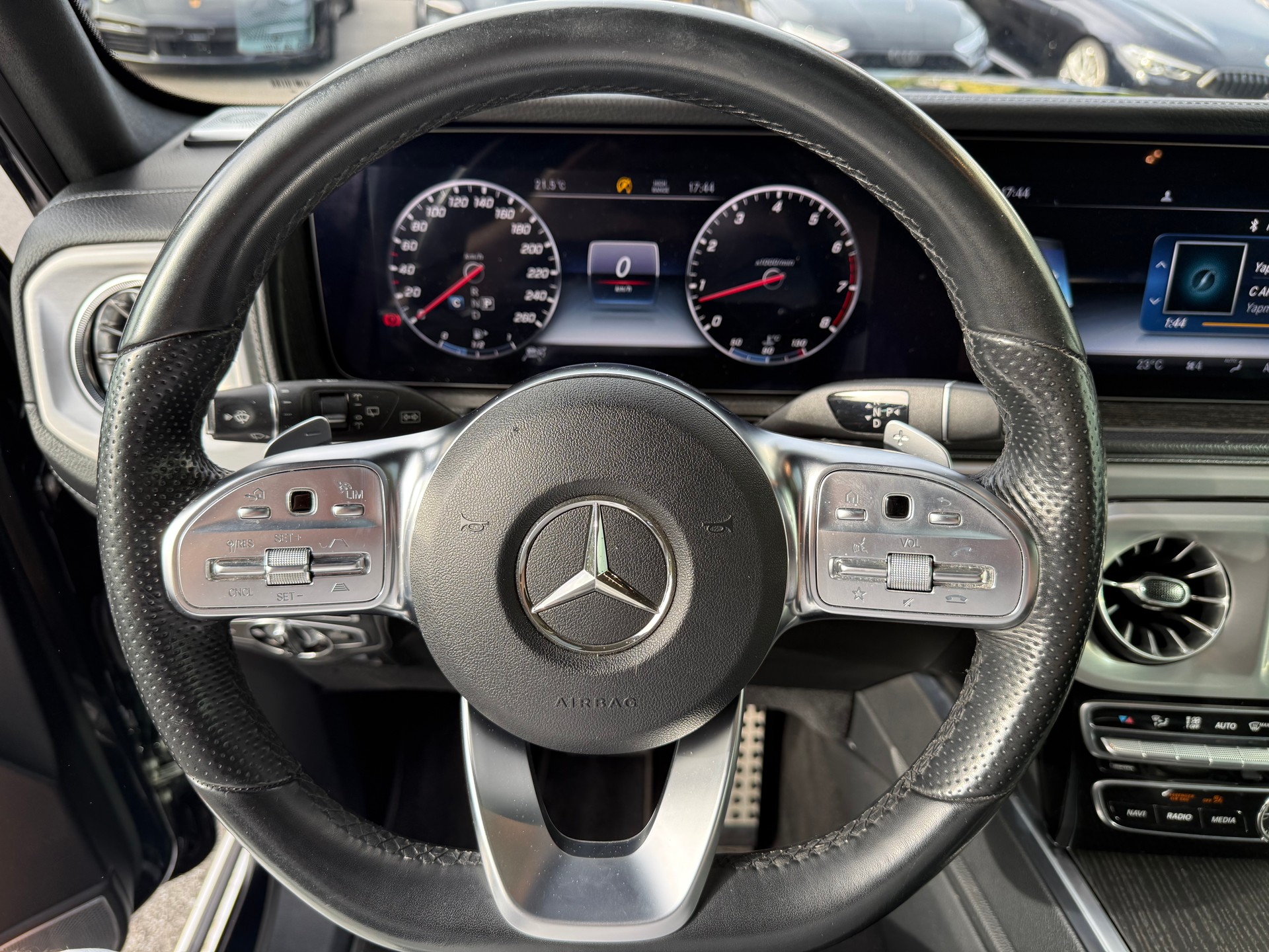 MERCEDES-BENZ G 500 AMG Line 9G-Tronic - 10