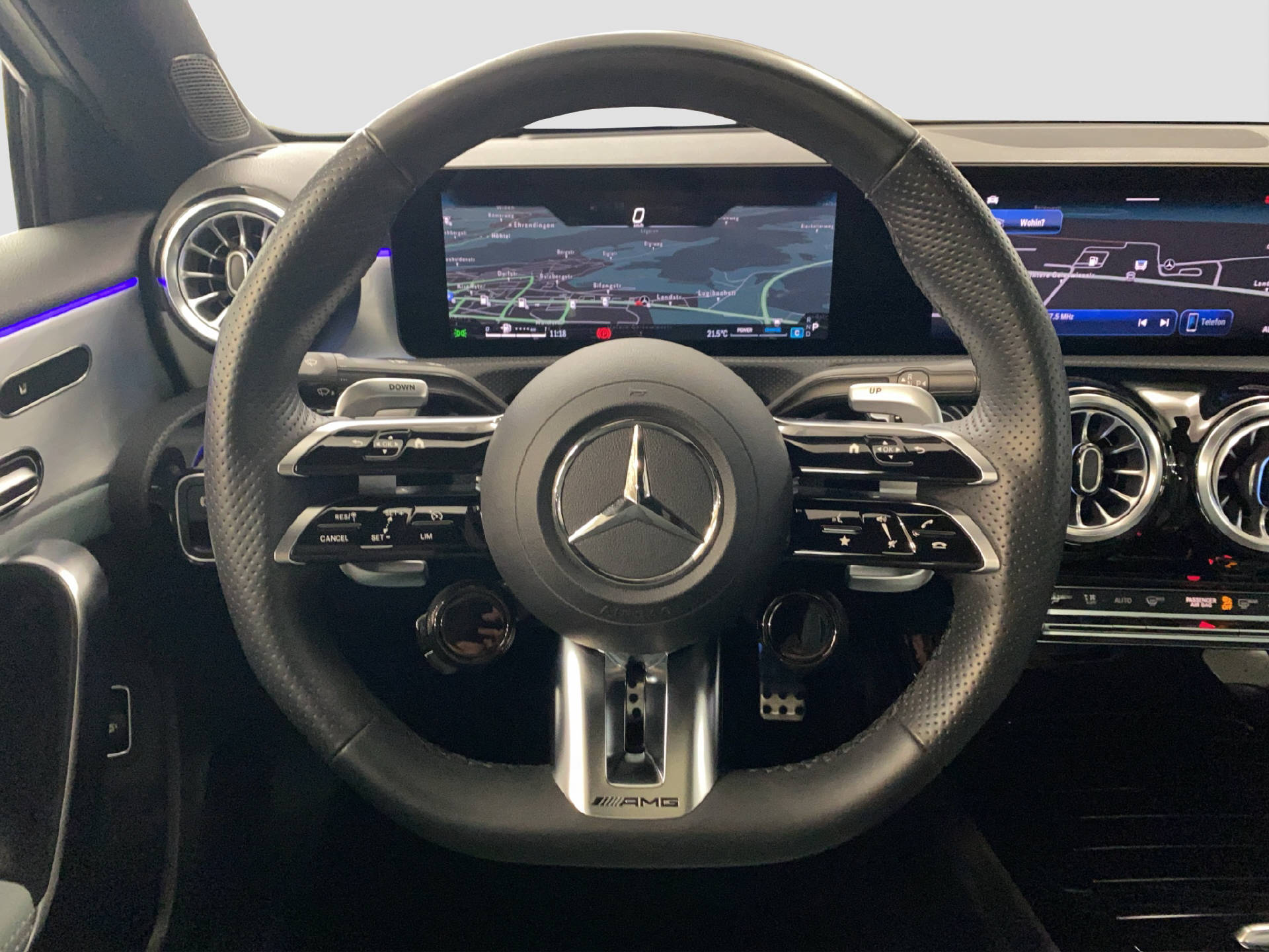 MERCEDES-BENZ A 35 AMG 4MATIC Limousine - 9