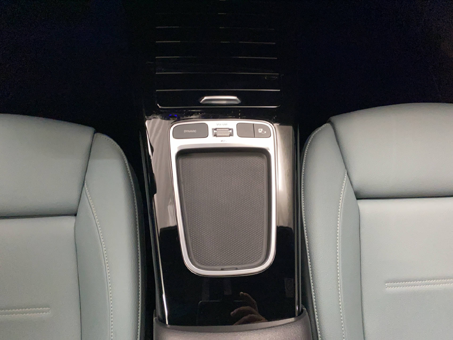 MERCEDES-BENZ A 35 AMG 4MATIC Limousine - 10
