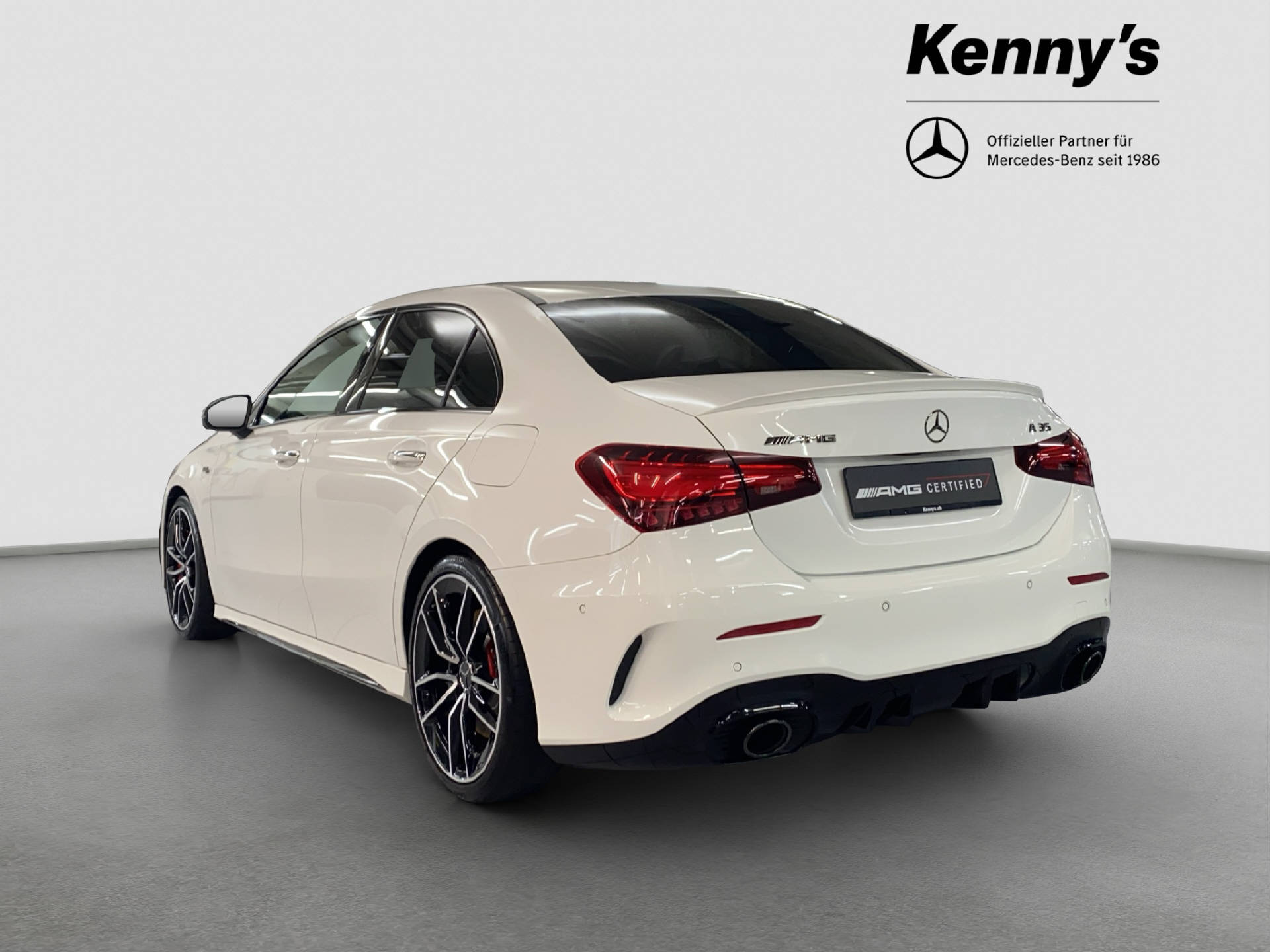 MERCEDES-BENZ A 35 AMG 4MATIC Limousine - 4