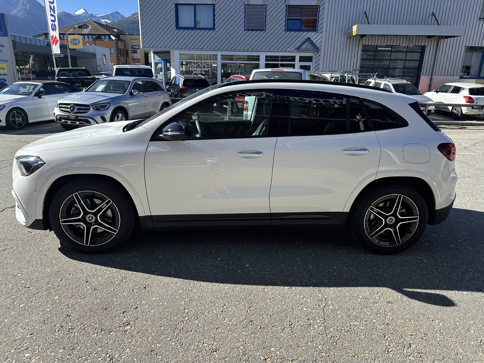 MERCEDES-BENZ GLA 220 AMG Line 4matic - 5