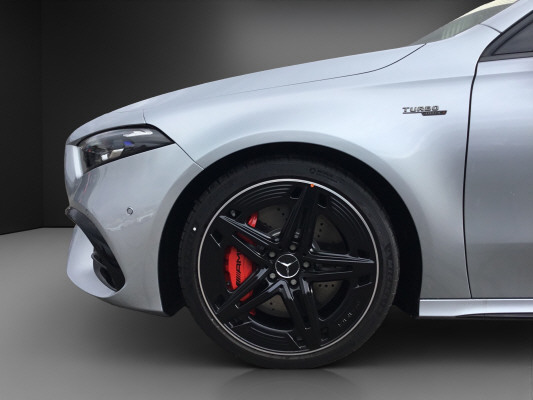 MERCEDES-BENZ A AMG 45 S 4Matic 8G-DCT - 13