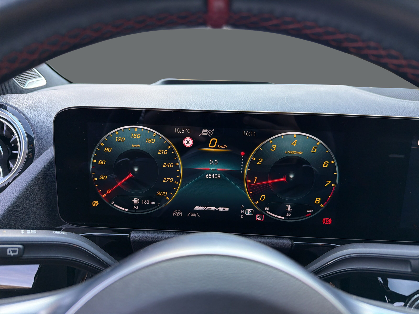 MERCEDES-BENZ GLA 45 S AMG 4Matic+ - 11