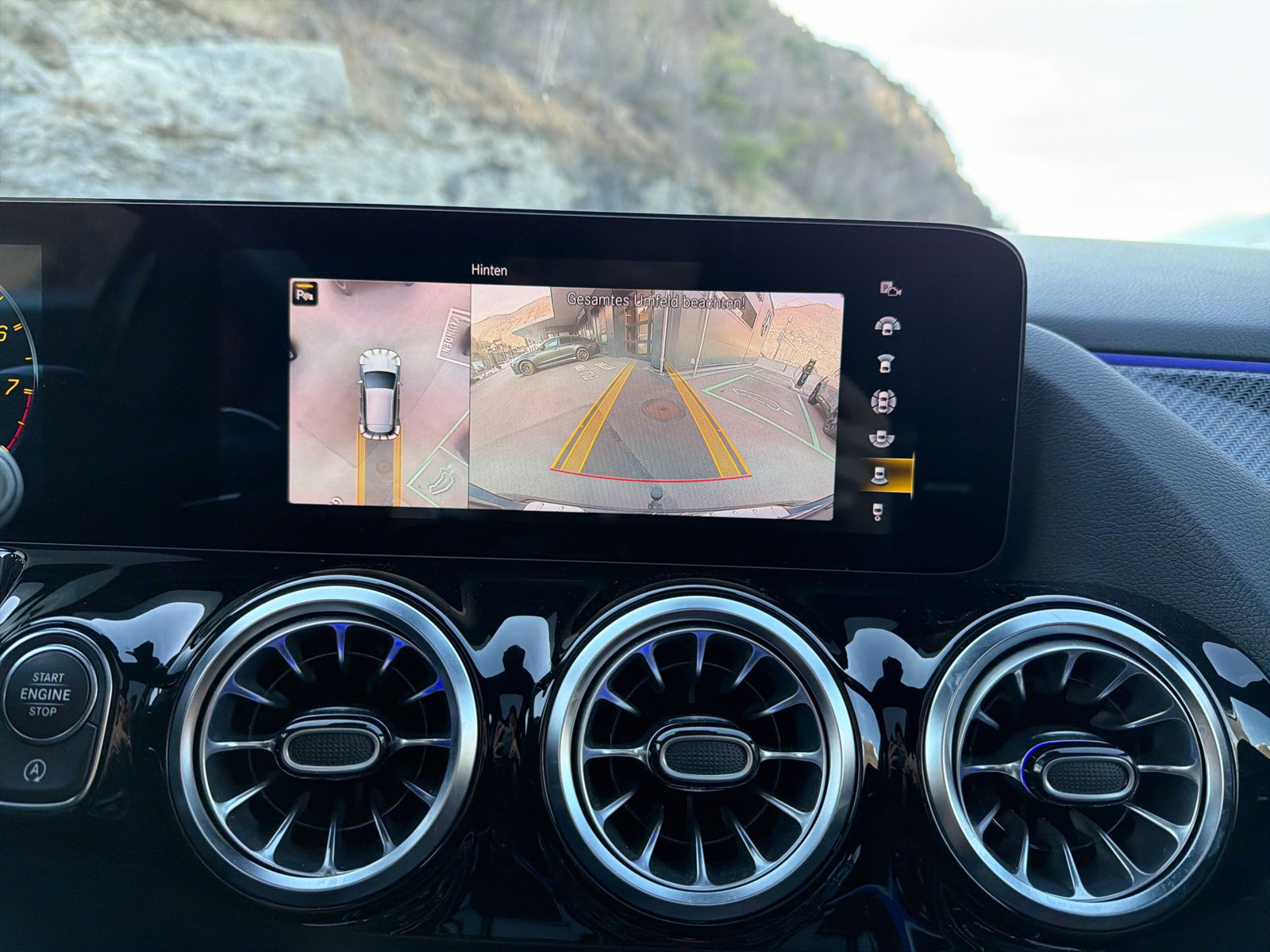 MERCEDES-BENZ GLA 45 S AMG 4Matic+ - 28