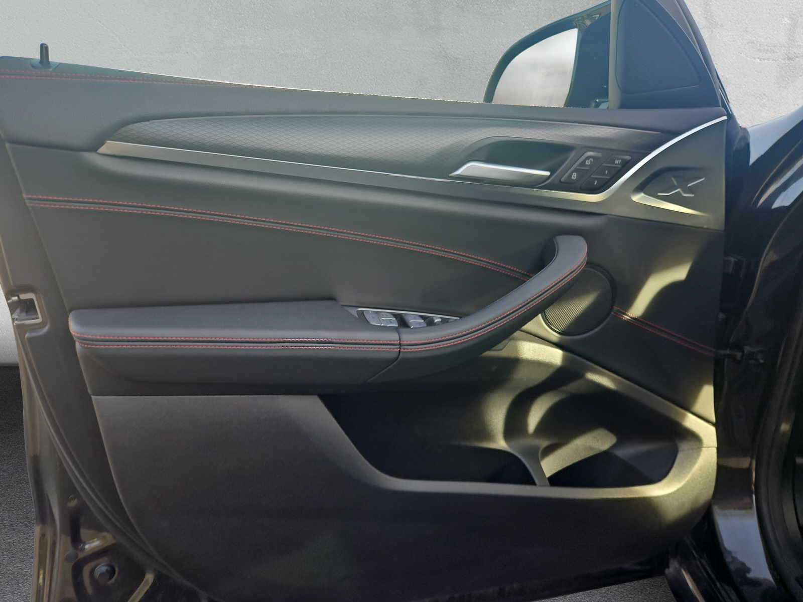 BMW X4 M40i 48V - 17