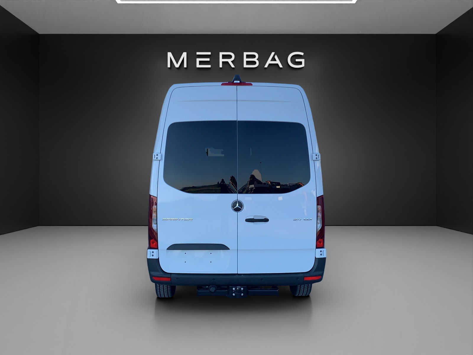 MERCEDES-BENZ Sprinter 317 CDI Standard 9G-TRONIC - 4