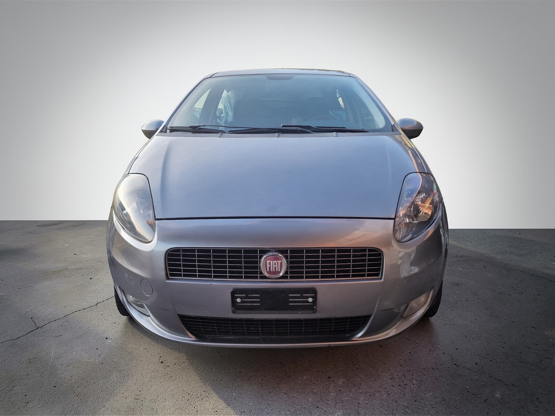 FIAT Punto 1.4 Genius 12Mt Gara 8x Bereift MFK Neu - 3