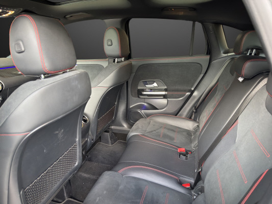 MERCEDES-BENZ GLA 250 AMG Line 4Matic - 7