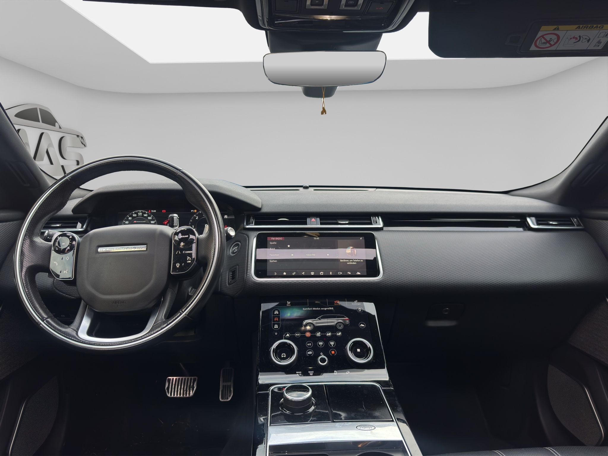 LAND ROVER RANGE ROVER VELAR 12