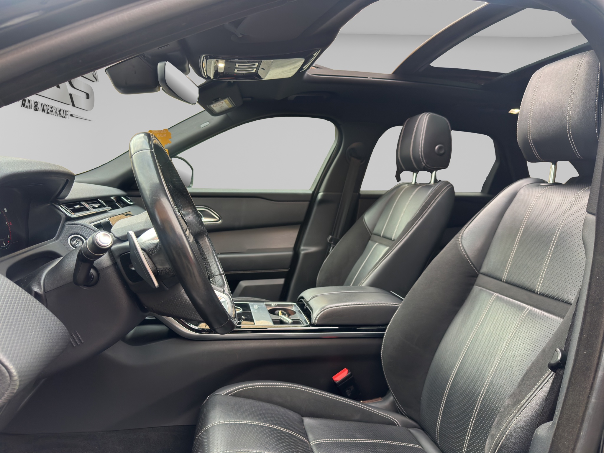 LAND ROVER RANGE ROVER VELAR 9