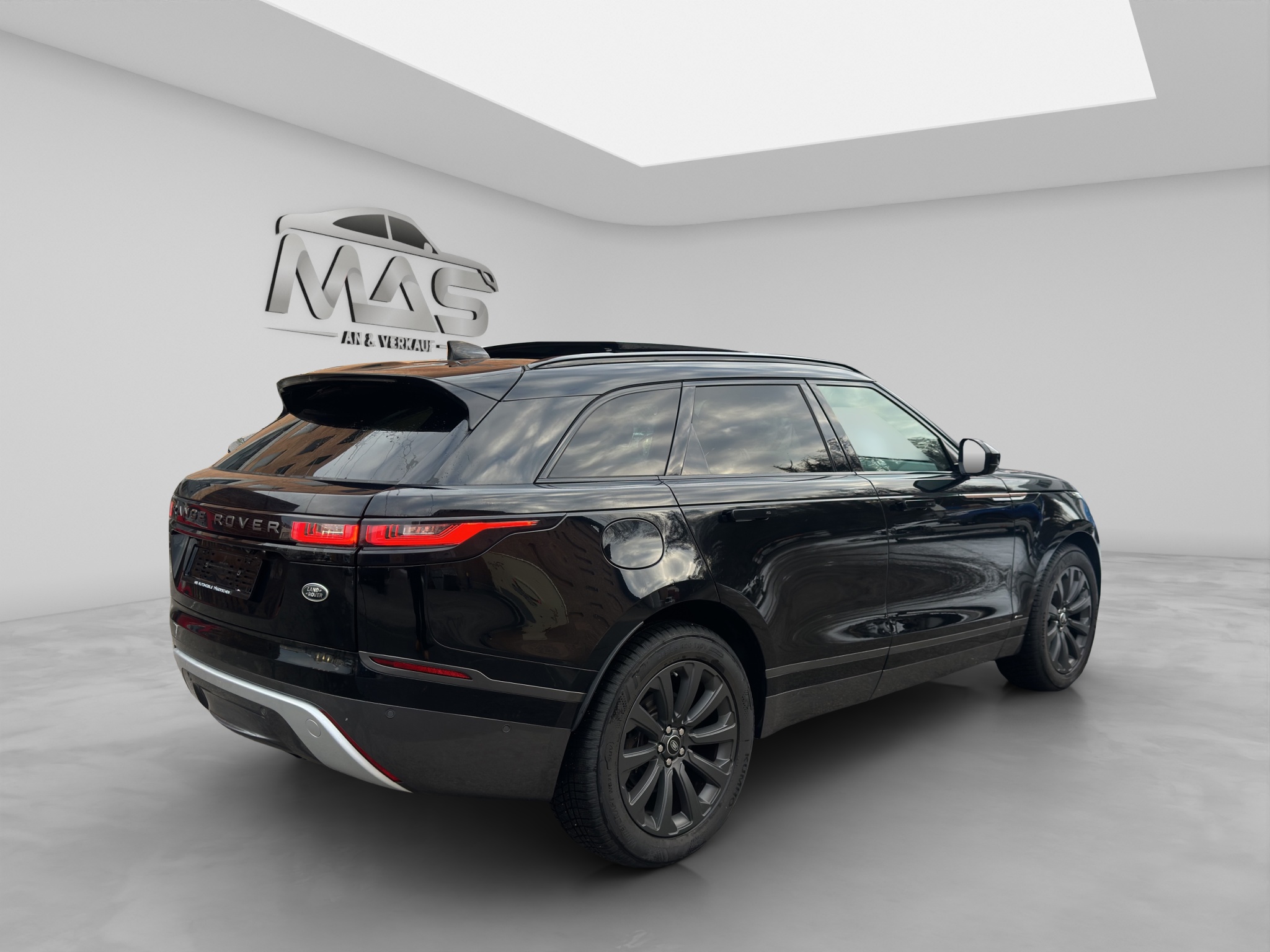 LAND ROVER RANGE ROVER VELAR 6