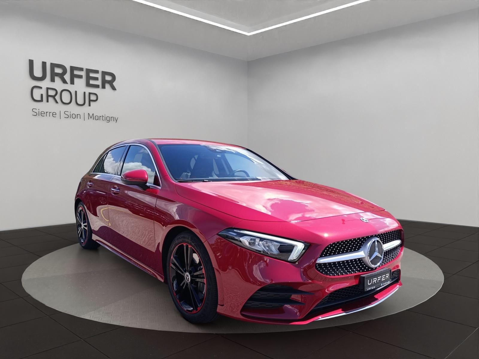 MERCEDES-BENZ A 220 AMG Line 4m - 4