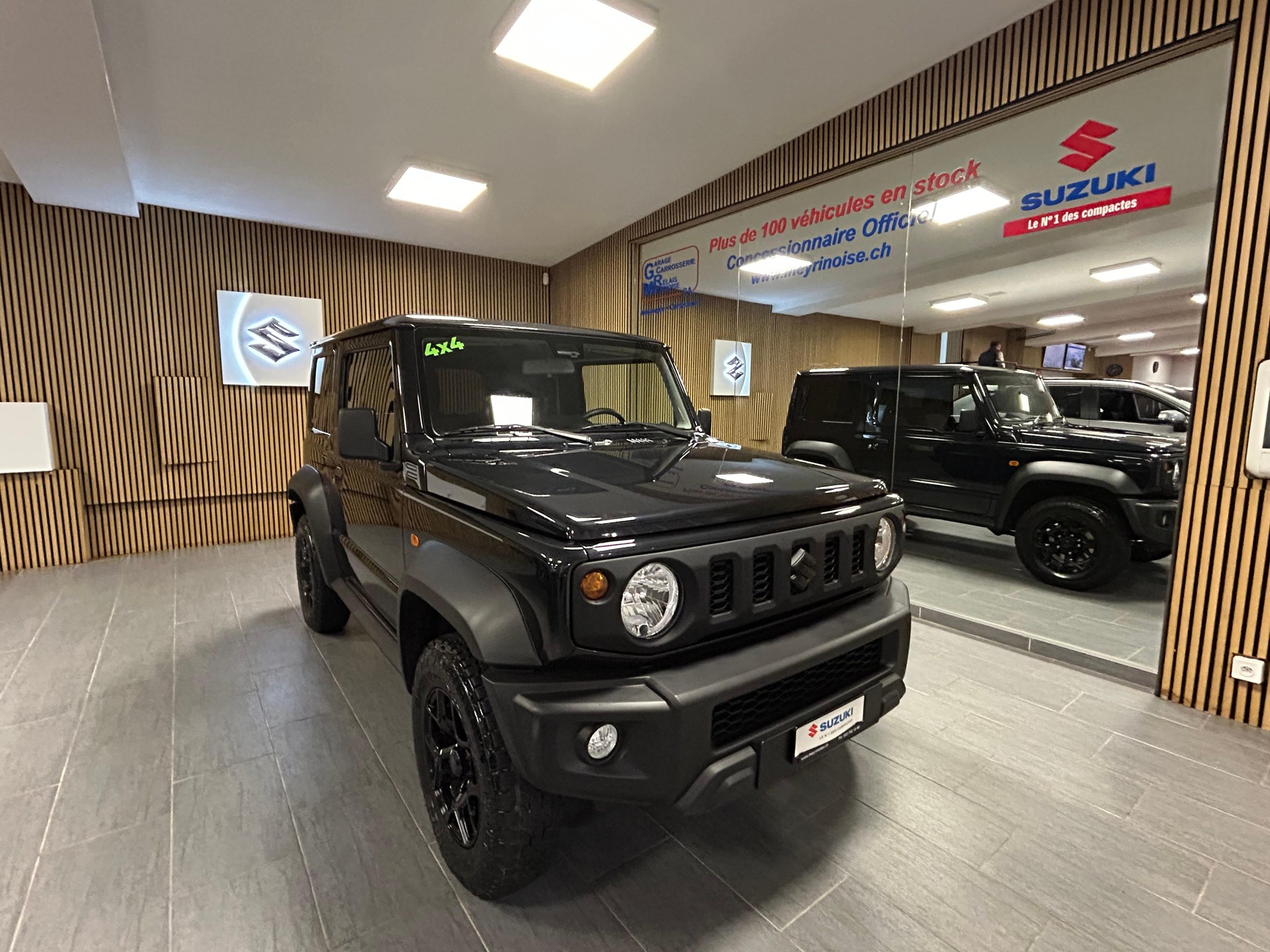 SUZUKI Jimny 1.5 Unico 4 Places - 3