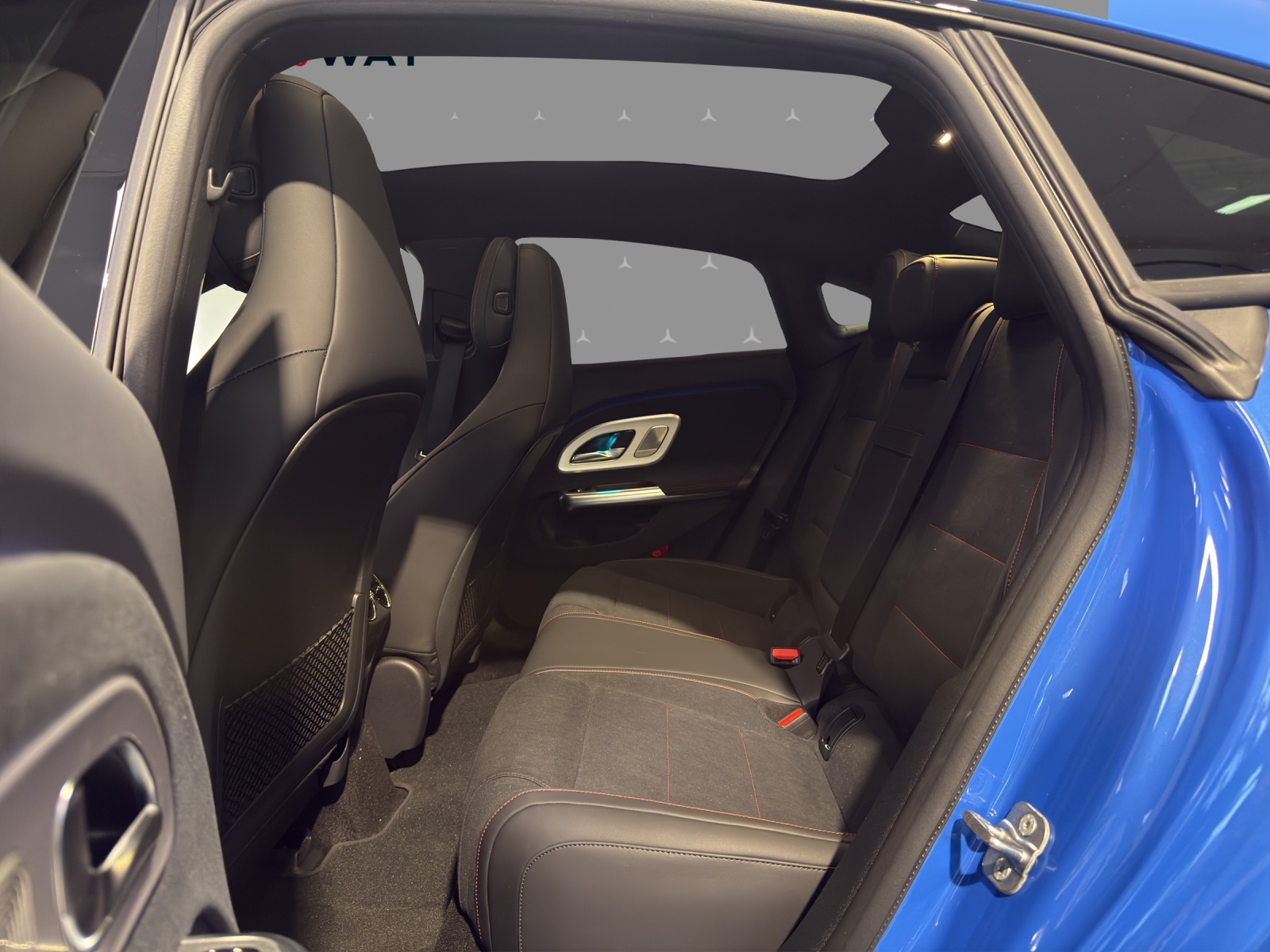 MERCEDES-BENZ CLA 350 4 Matic 85 kWh EQ - 14