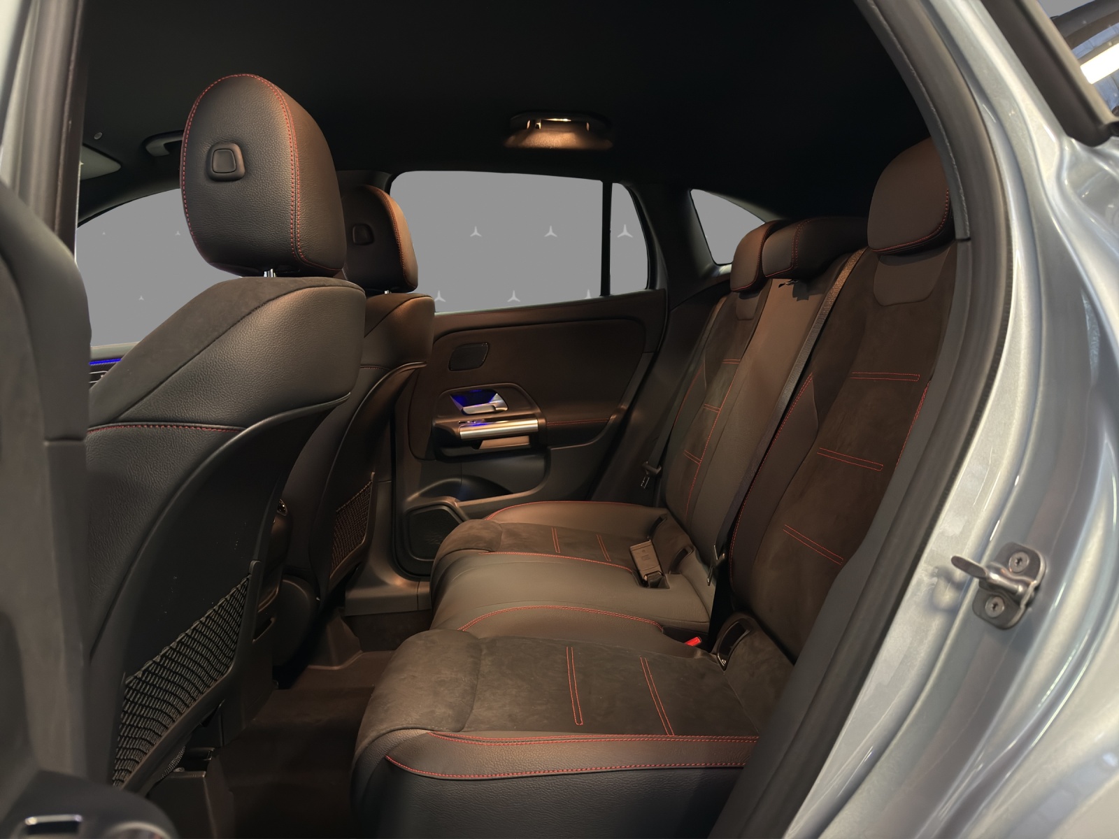 MERCEDES-BENZ GLA 250 4Matic 8G-DCT Swiss Star - 15