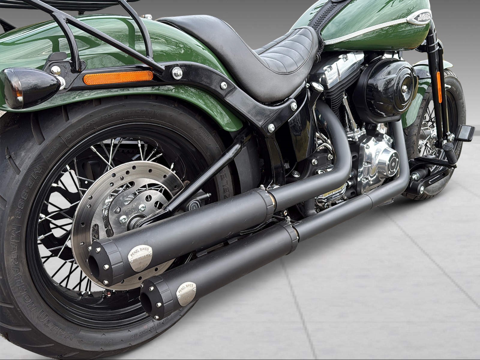 HARLEY-DAVIDSON FLSTSB Cross Bones - 9