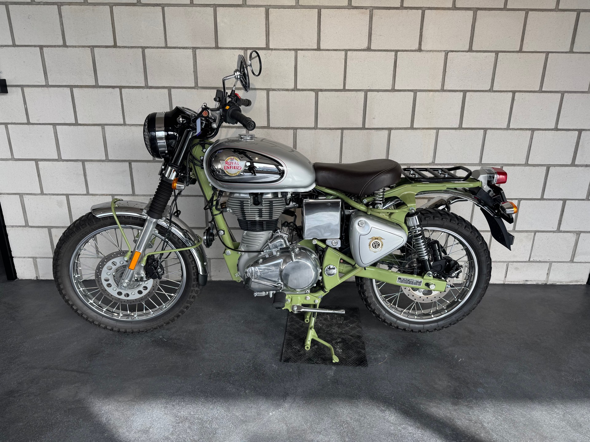 ROYAL ENFIELD Bullet Trial 500 - 4