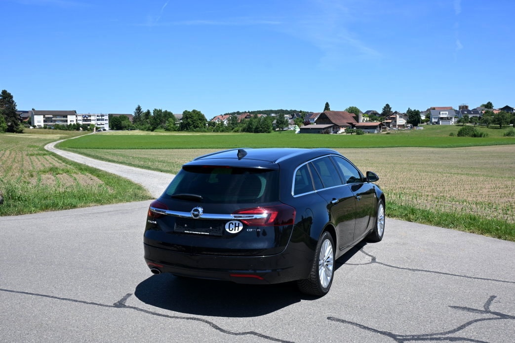 OPEL Insignia Sports Tourer 2.0 CDTI Cosmo 4WD Aut. - 3
