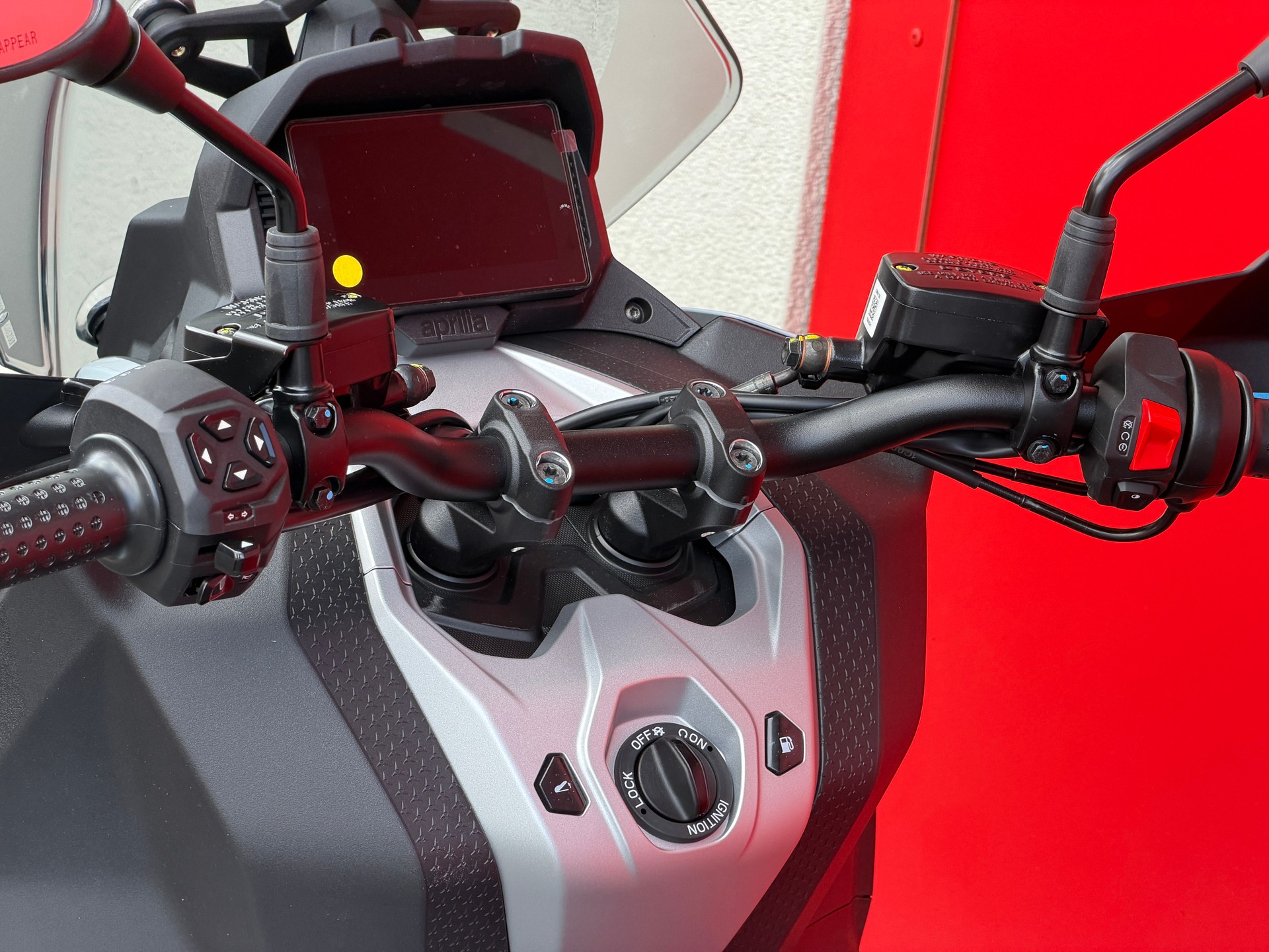 APRILIA SR 400 GT - 10