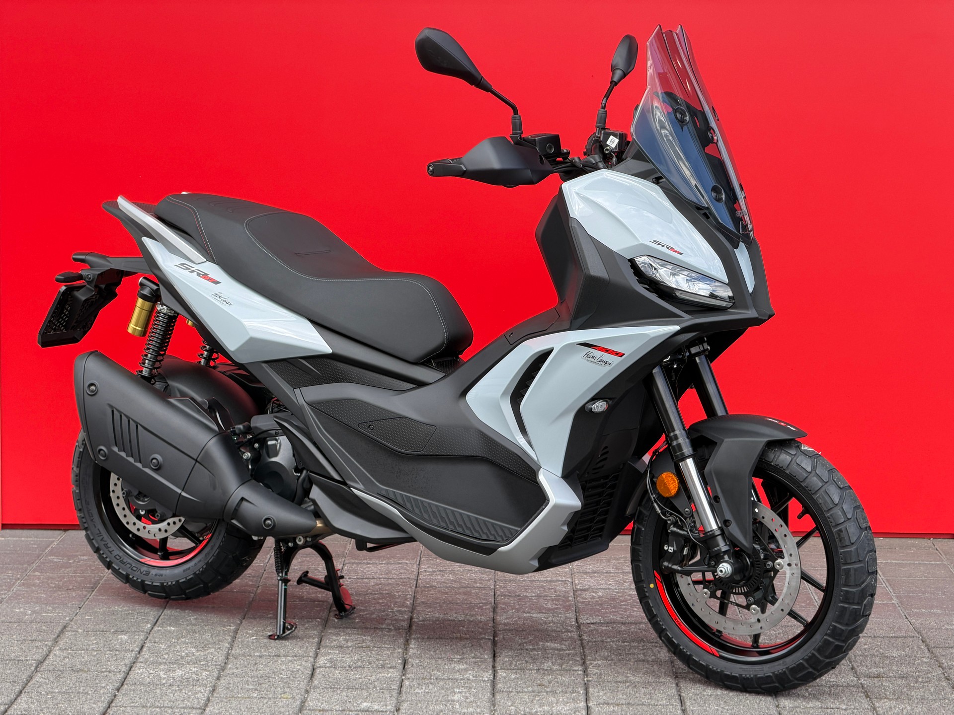 APRILIA SR 400 GT - 15