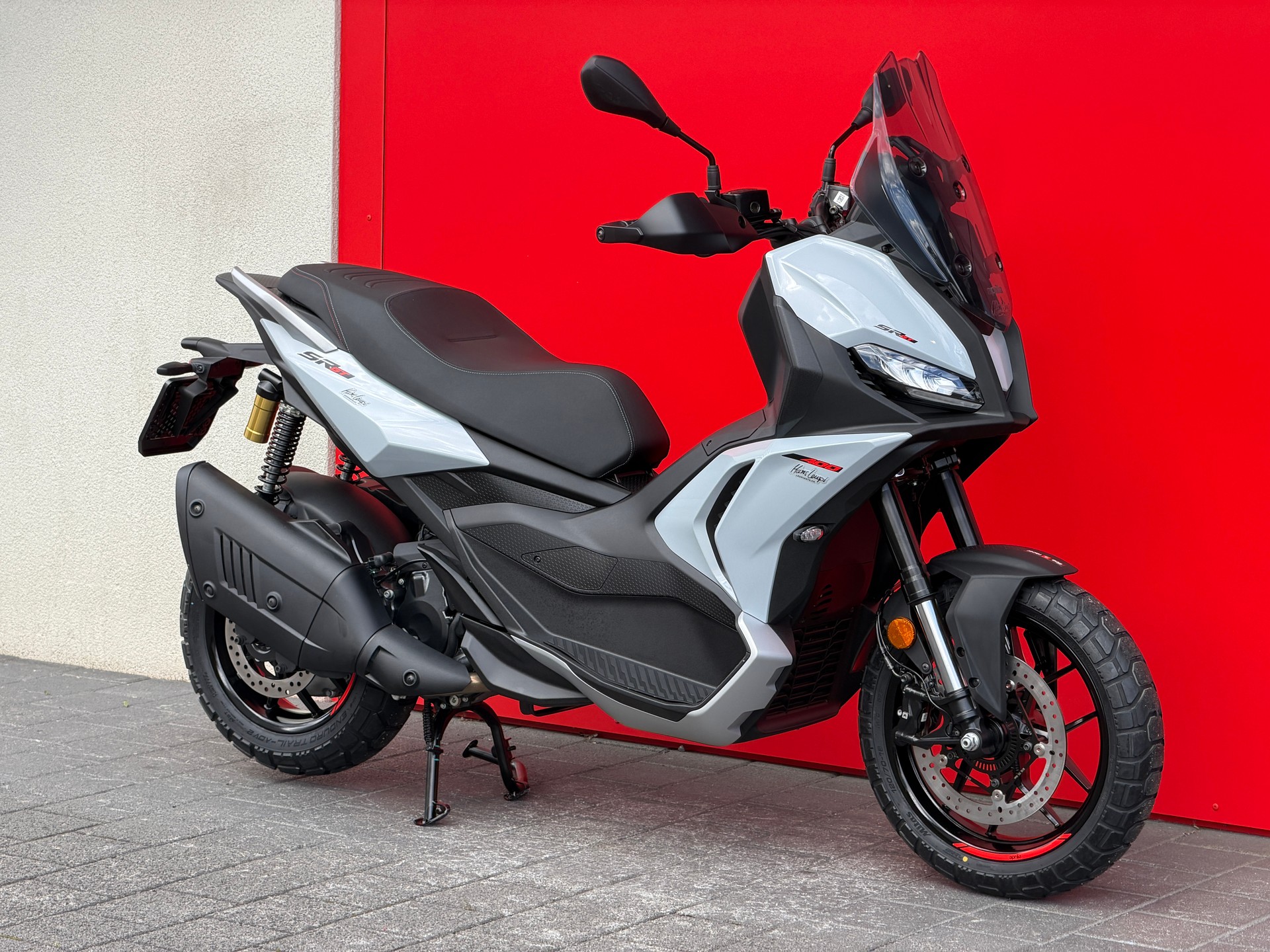 APRILIA SR 400 GT - 13