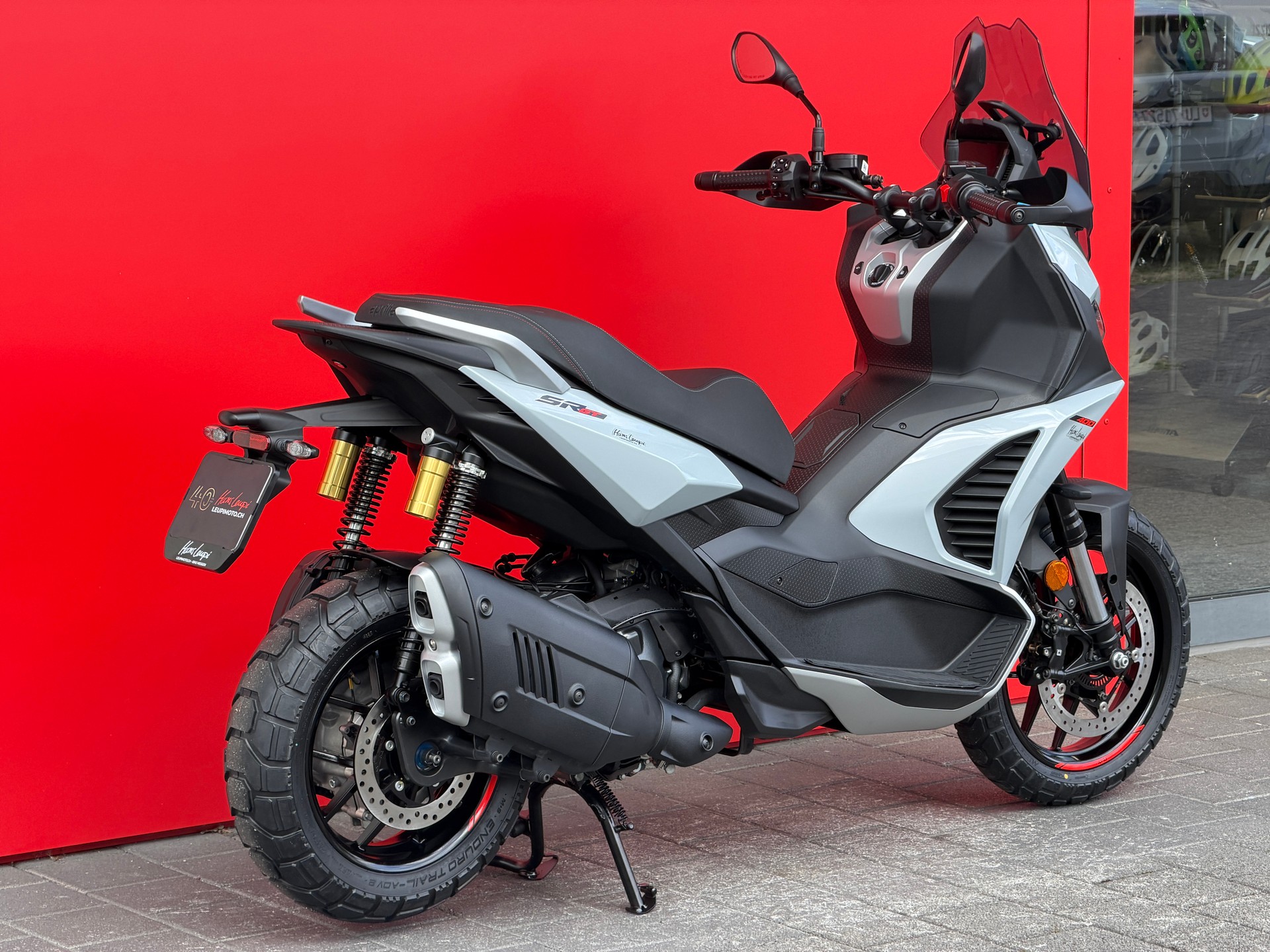 APRILIA SR 400 GT - 12
