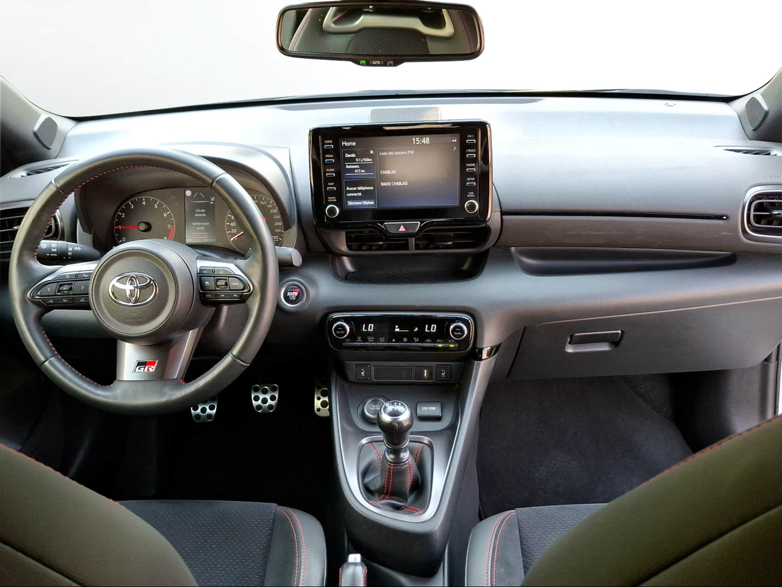 TOYOTA Yaris 1.6 GR Sport - 9