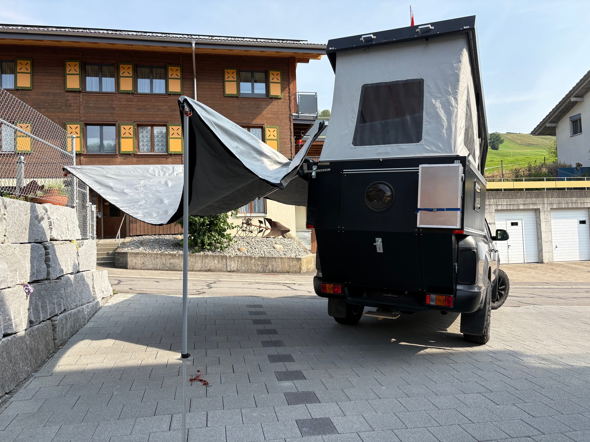VW Amarok 2.0 BiTDI Trendline 4Motion permanent - 4