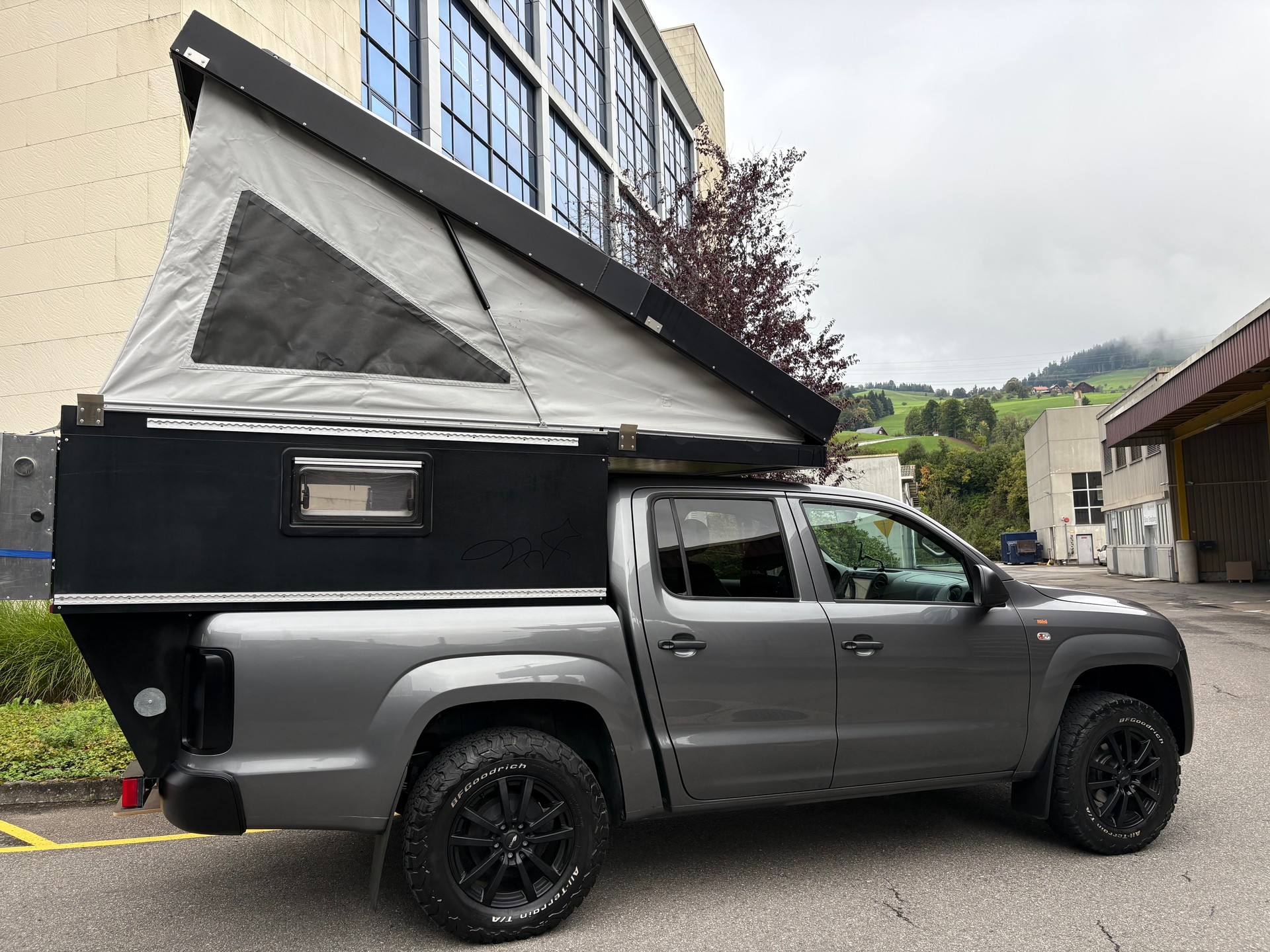 VW Amarok 2.0 BiTDI Trendline 4Motion permanent