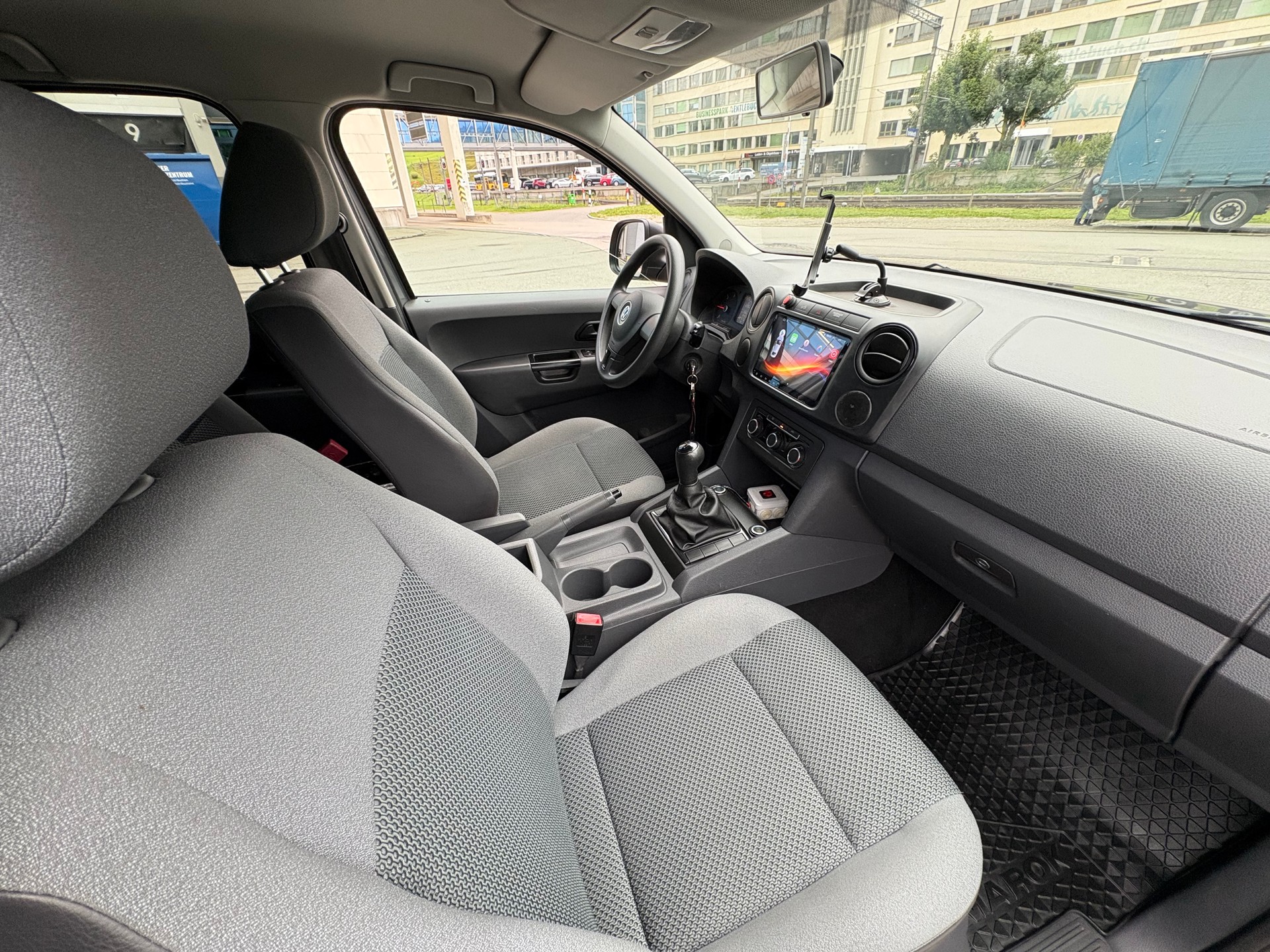 VW Amarok 2.0 BiTDI Trendline 4Motion permanent - 9