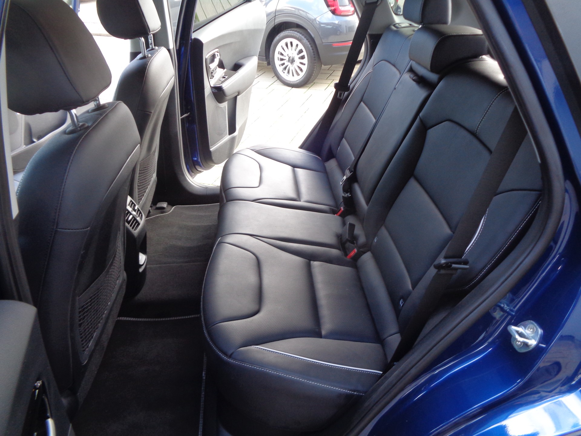 KIA e Niro 64 kWh Style - 14