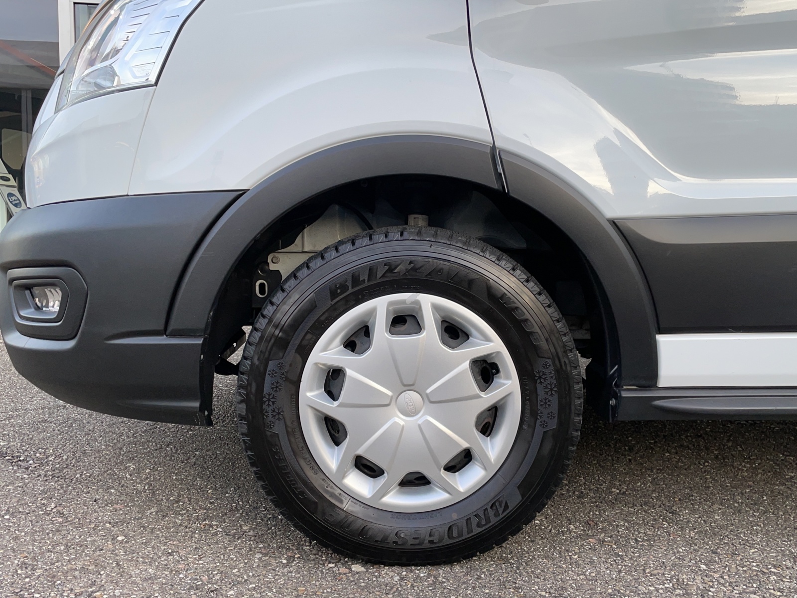 FORD Transit DKab.-Ch. 350 L4 2.0 EcoBlue 185 Trend - 14